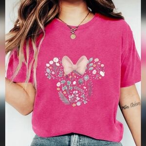 Minnie Mouse Pink Bow Short Sleeve T-Shirt